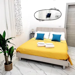 Appartamento La Casa Di Dani E Marco Vicino Ortigia, Siracusa, Syracuse
